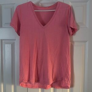 Lululemon T-shirt 18 inches P2P❤️❤️